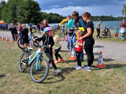 2025 &raquo; Family & Friends - Triathlon (2025)